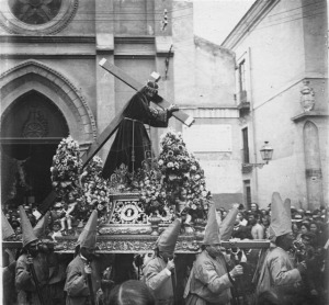 Nuestro Padre Jess Nazareno con angelitos